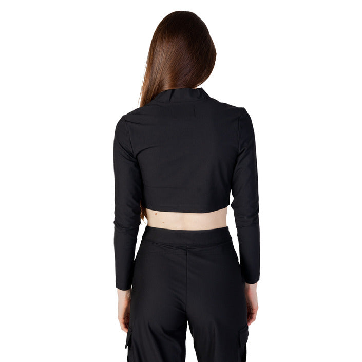 Calvin Klein Jeans Women T-Shirt