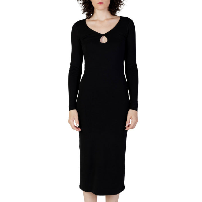 Only Women Dress