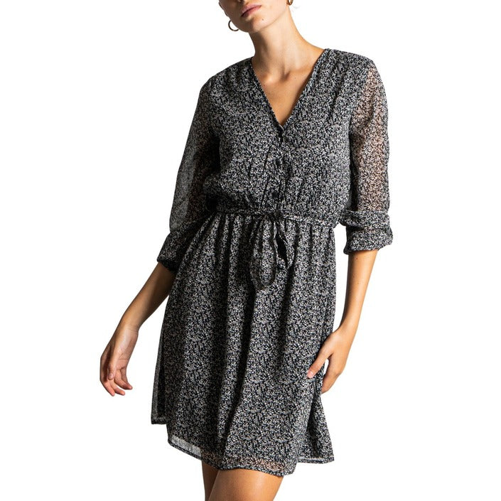 Only Women Dress
